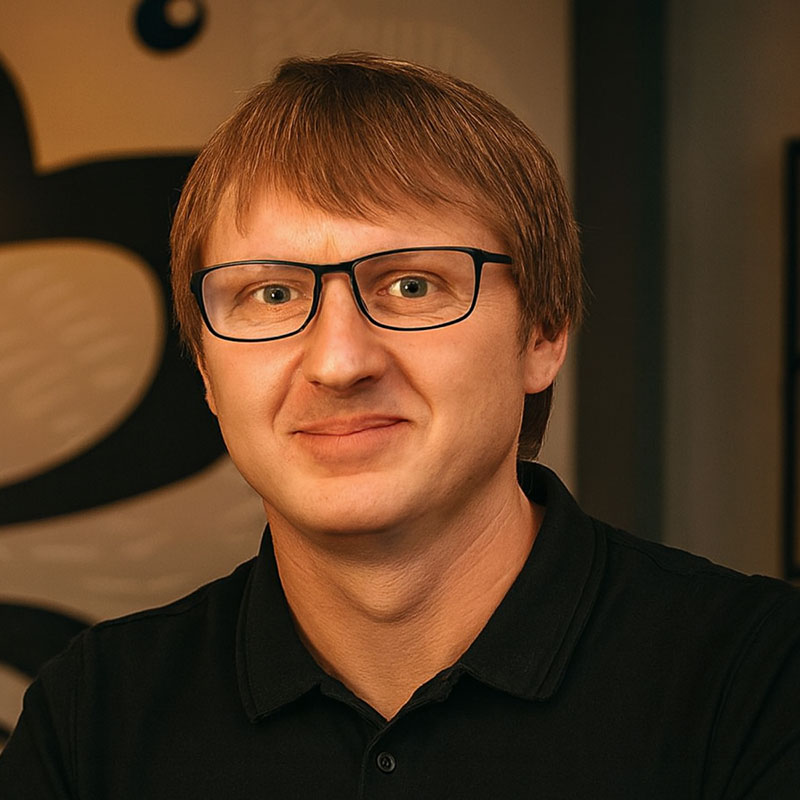 José Fernando Ugeda. CEO, project manager y diseño gráfico