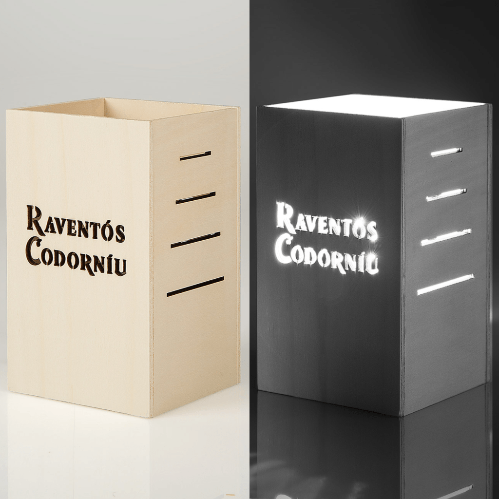 Tulipa de la lámpara y tarjeta de bienvenida.