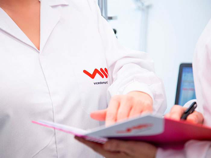 Rediseño y aplicación de marca de Vicedo Martí